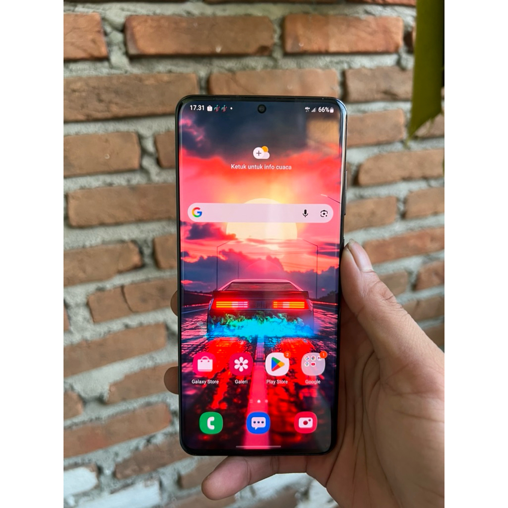 Samsung S20 Ultra 5G 256gb 100X optical zoom