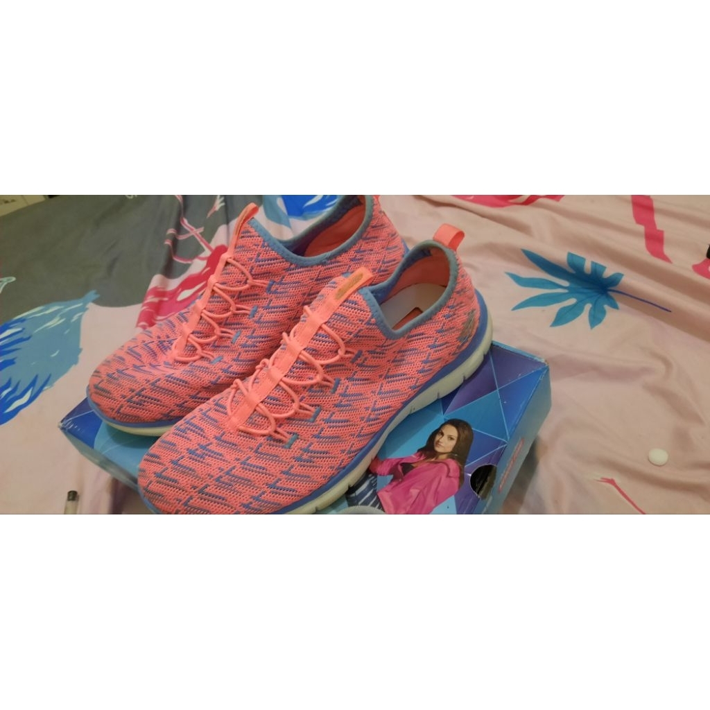 Preloved Sepatu Skechers