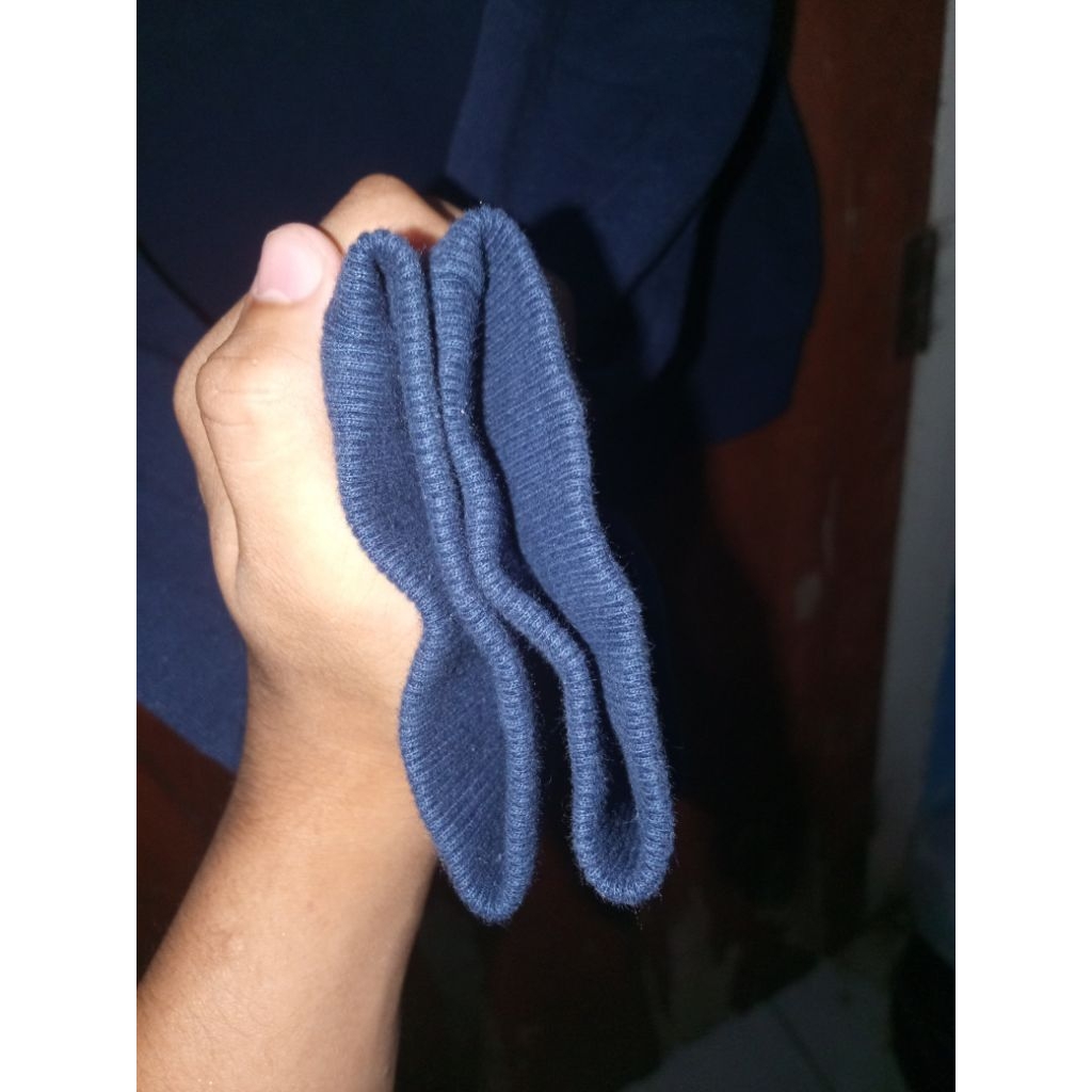 CREWNECK Gap