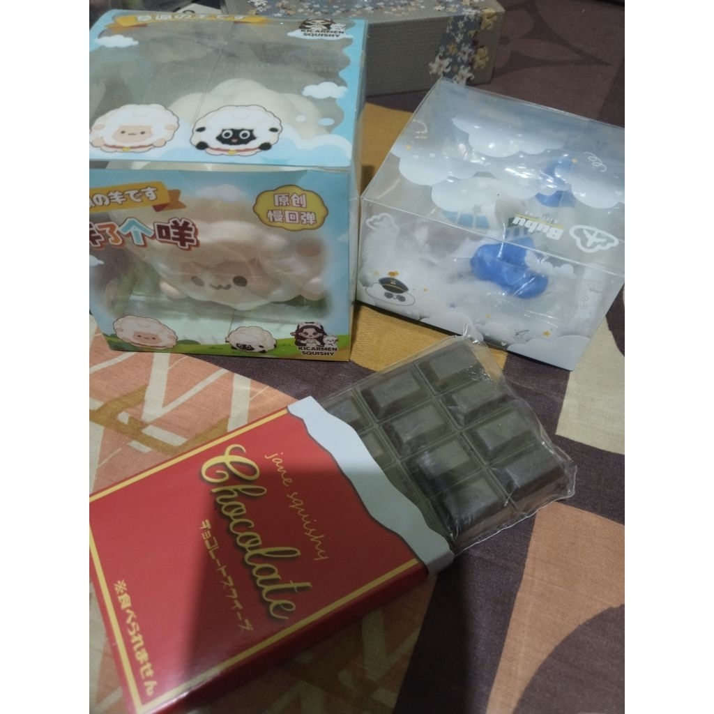 BUNDLE SQUISHY SALES