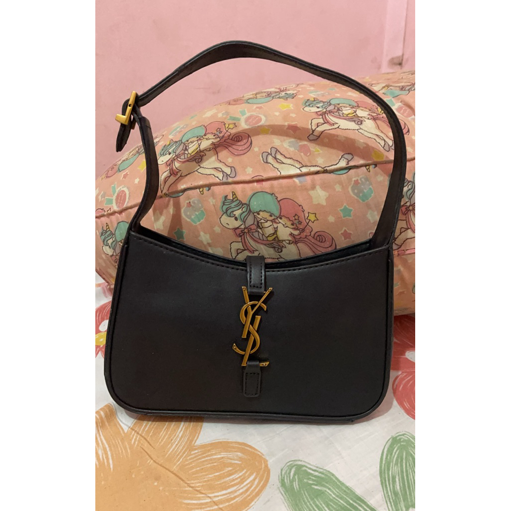 preloved yeslong hobo