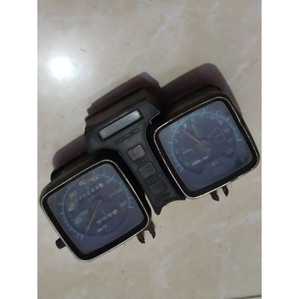 Spidometer speedometer Suzuki trs original bekas trs 118 trs 125