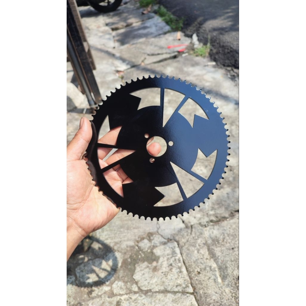 Gear T8F 74 mata
