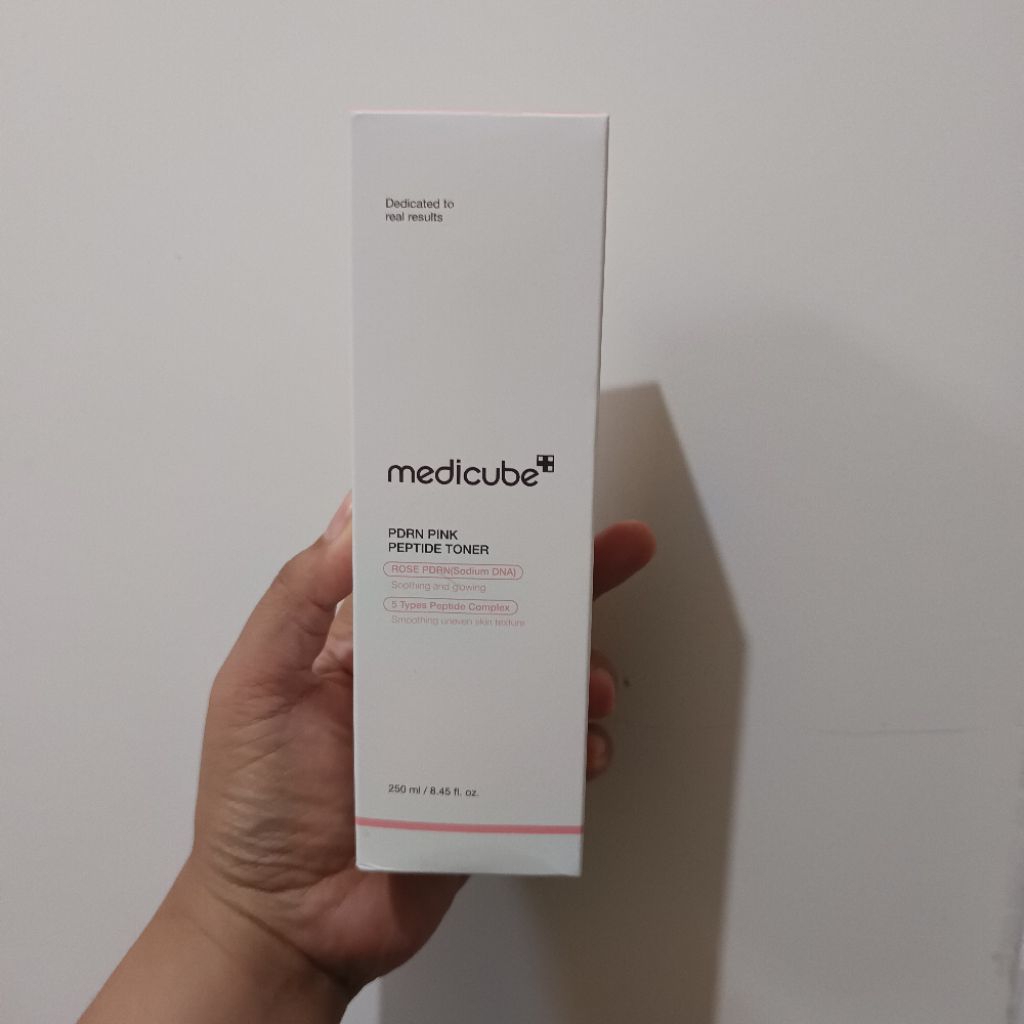 Preloved Medicube PDRN Pink Peptide Toner