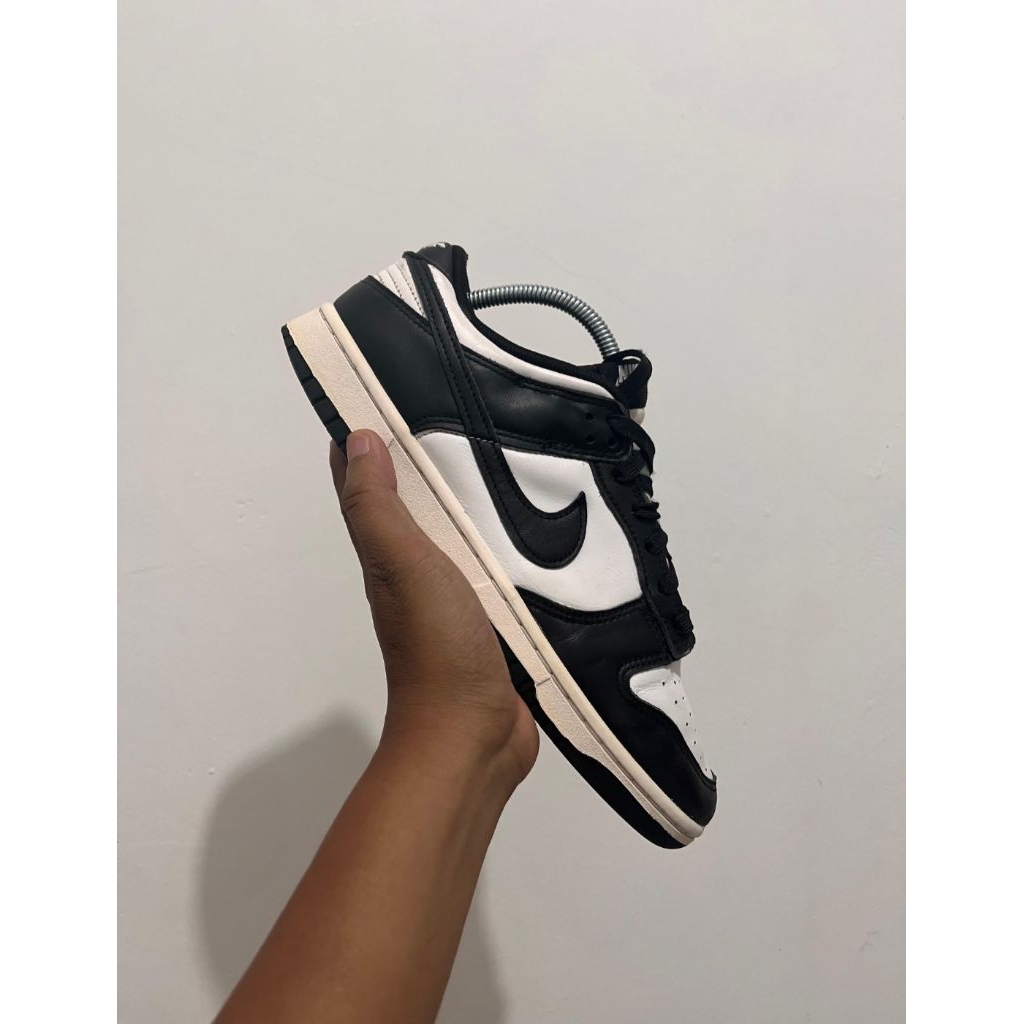 SB DUNK LOW SECOND