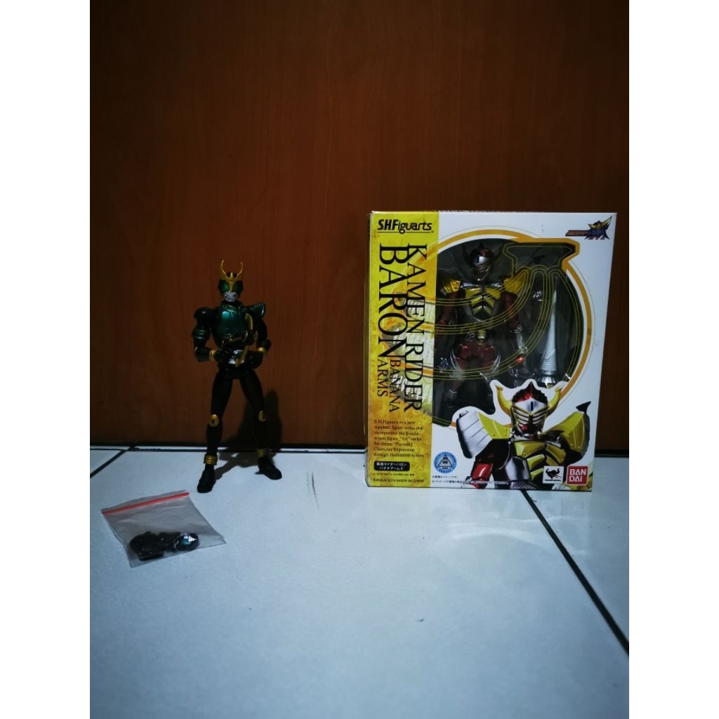 SHF Kamen rider Baron Banana Arms Kuuga Pegasus old