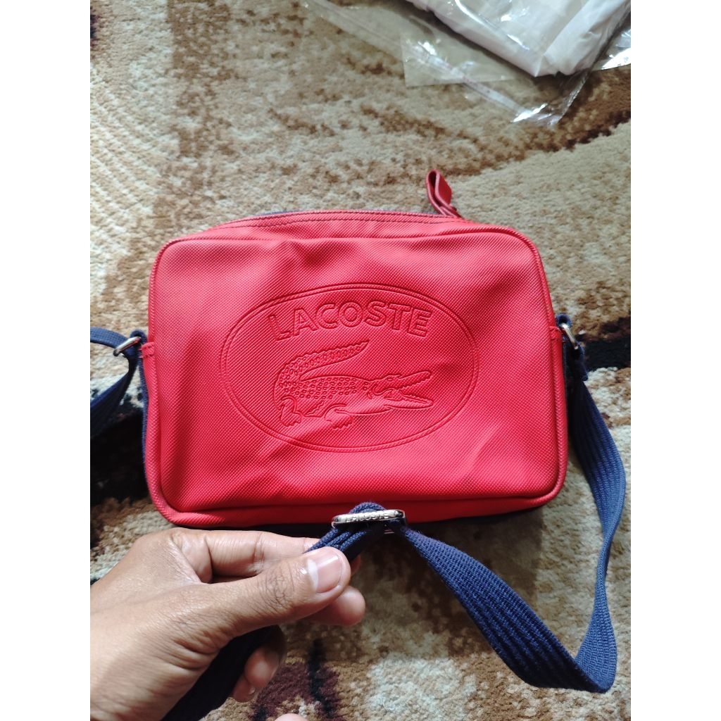 Tas Selempang Lacoste Big logo