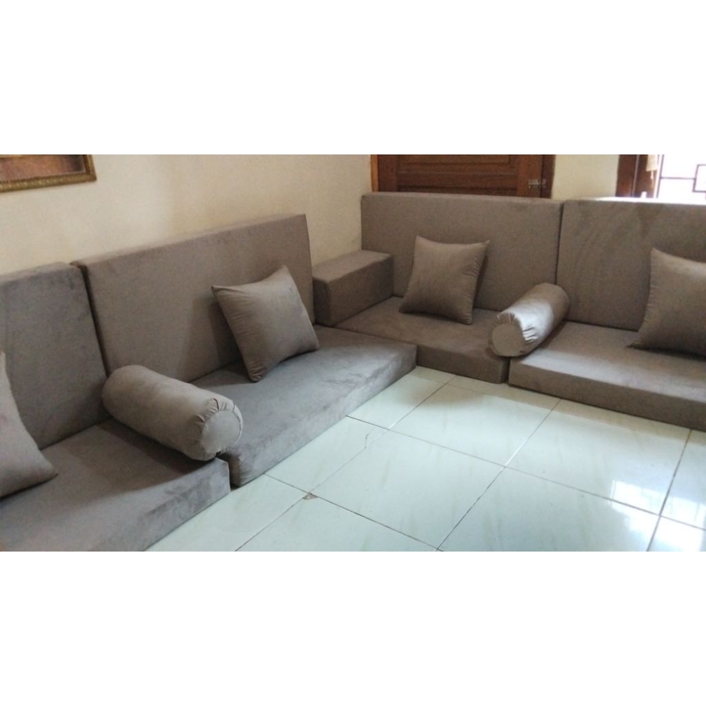 sofa arab
