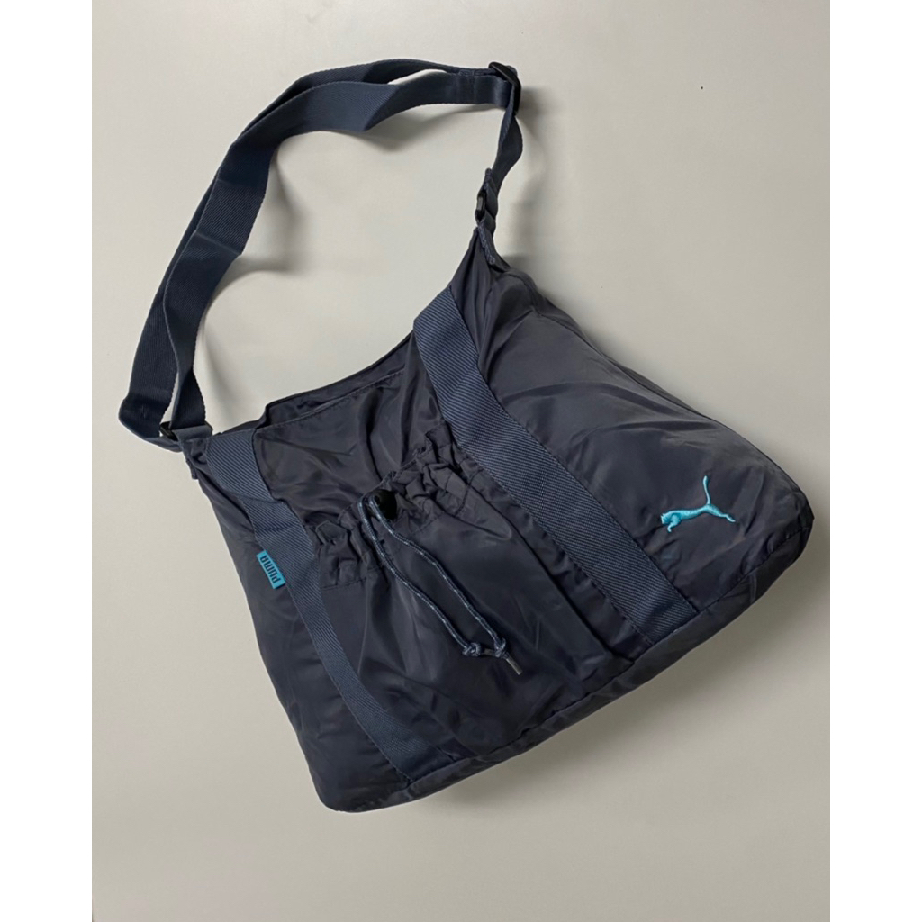 PUMA HOBO SLING BAG