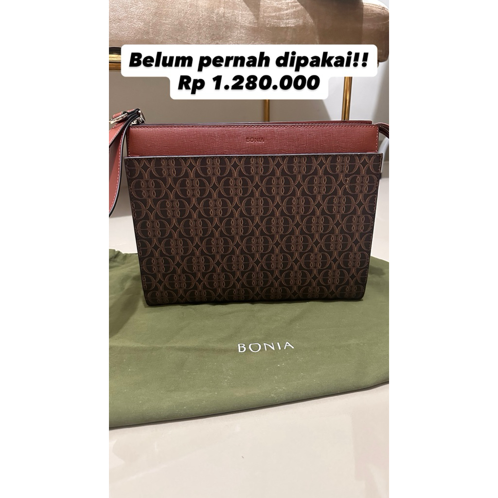 ORIGINAL BONIA CLUTCH Belum pake
