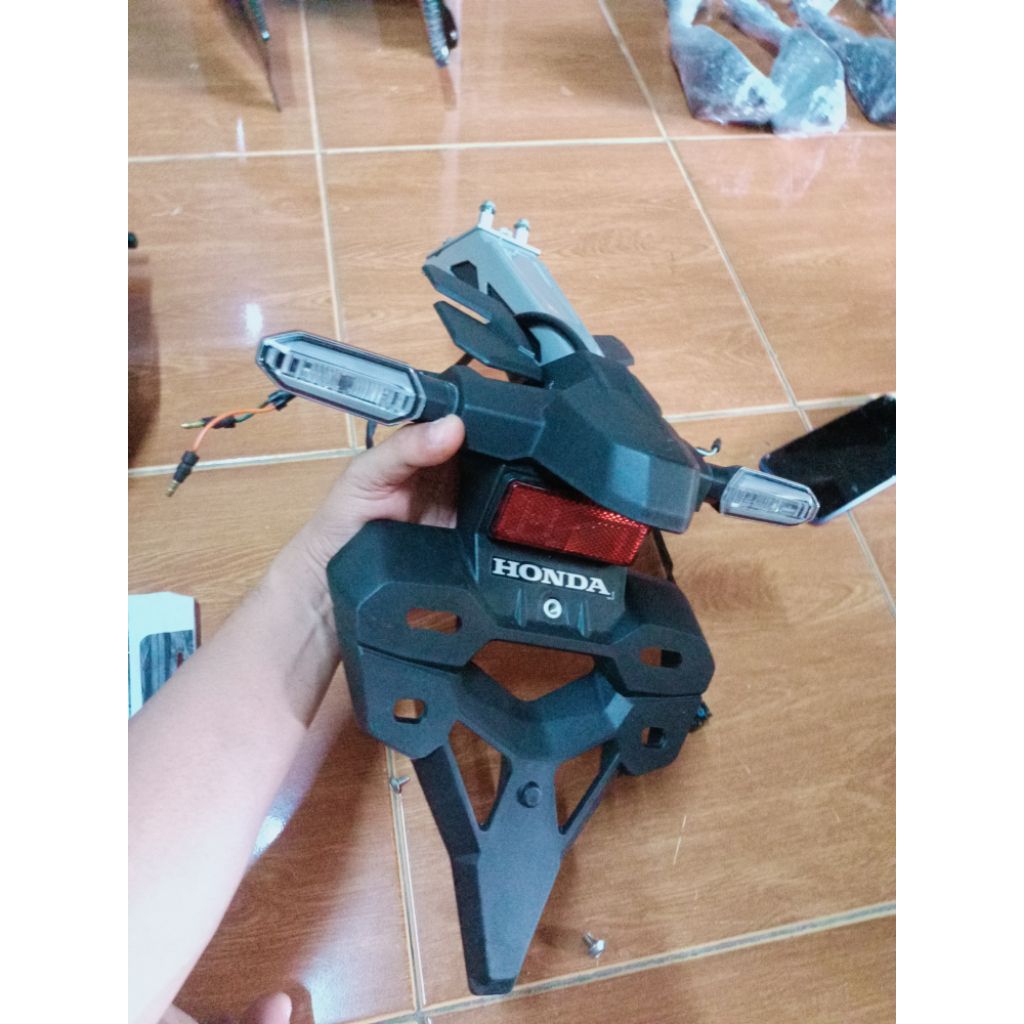 spakbor belakang CBR250RR original