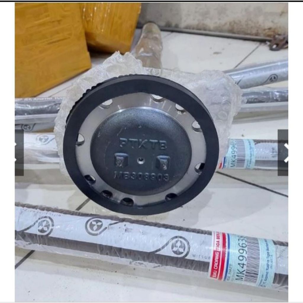 As roda belakang mitsubishi PS120 PS 120