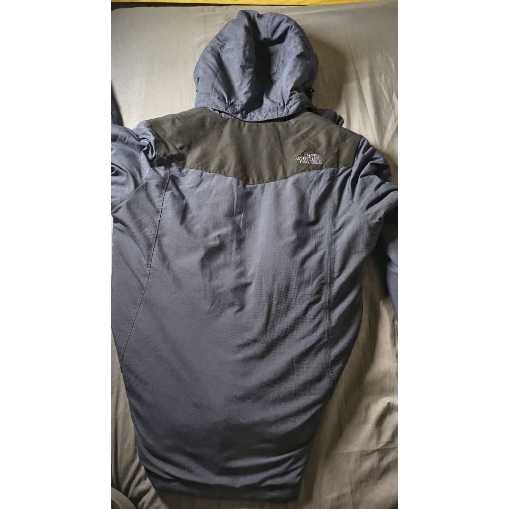 TNF Excelloft Insulated Hyvent Jacket (navy black)