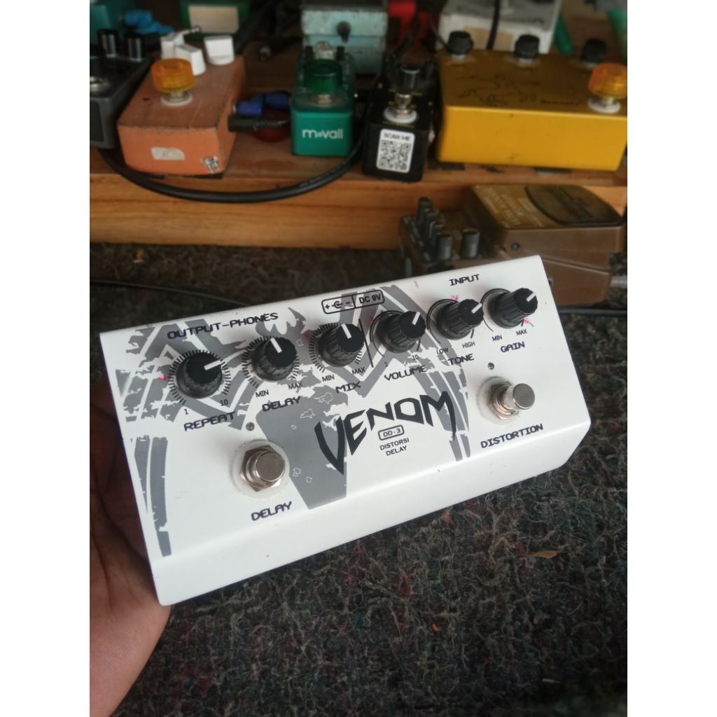 venom dd-3 distorsi + delay