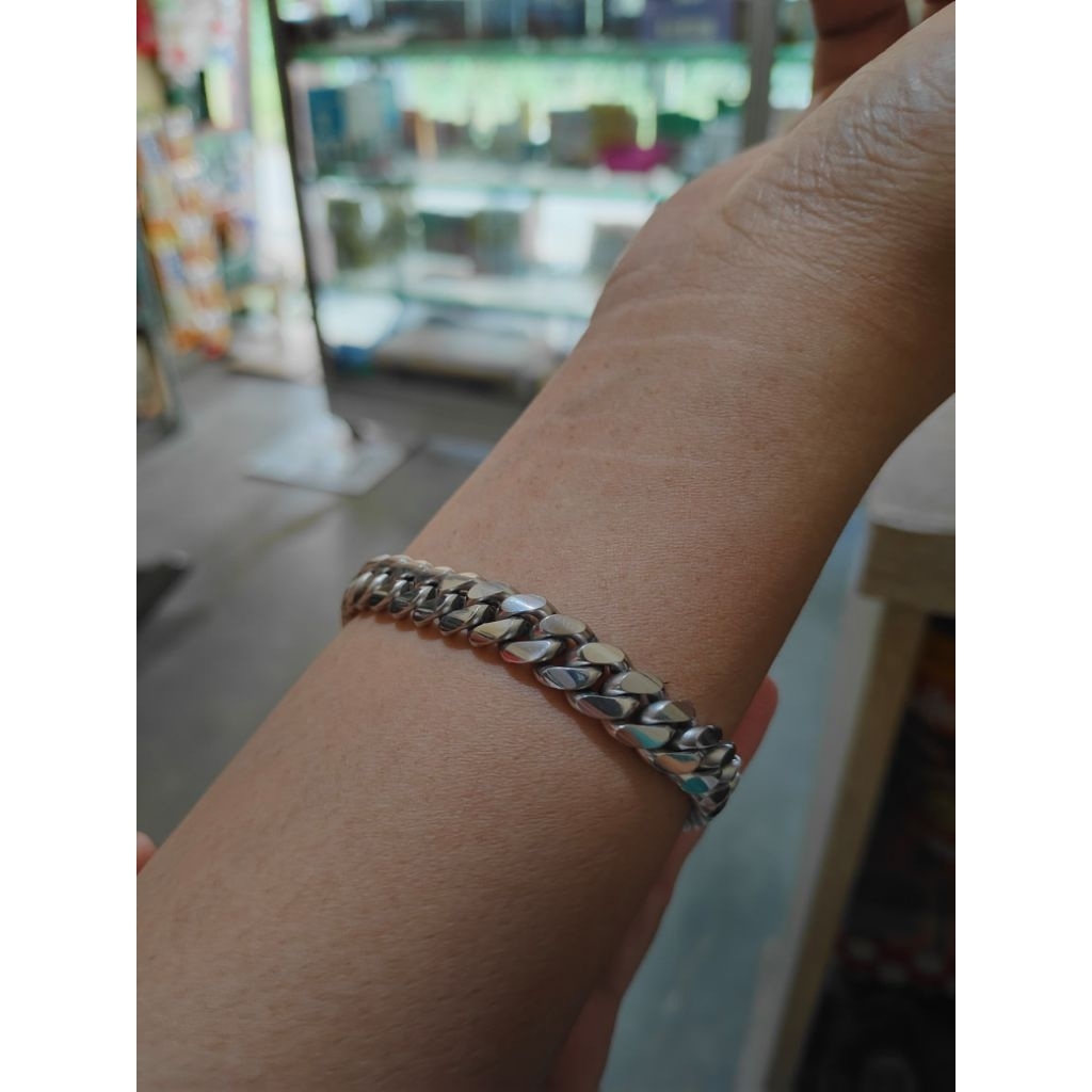 Gelang Sisik Naga Pria Titanium