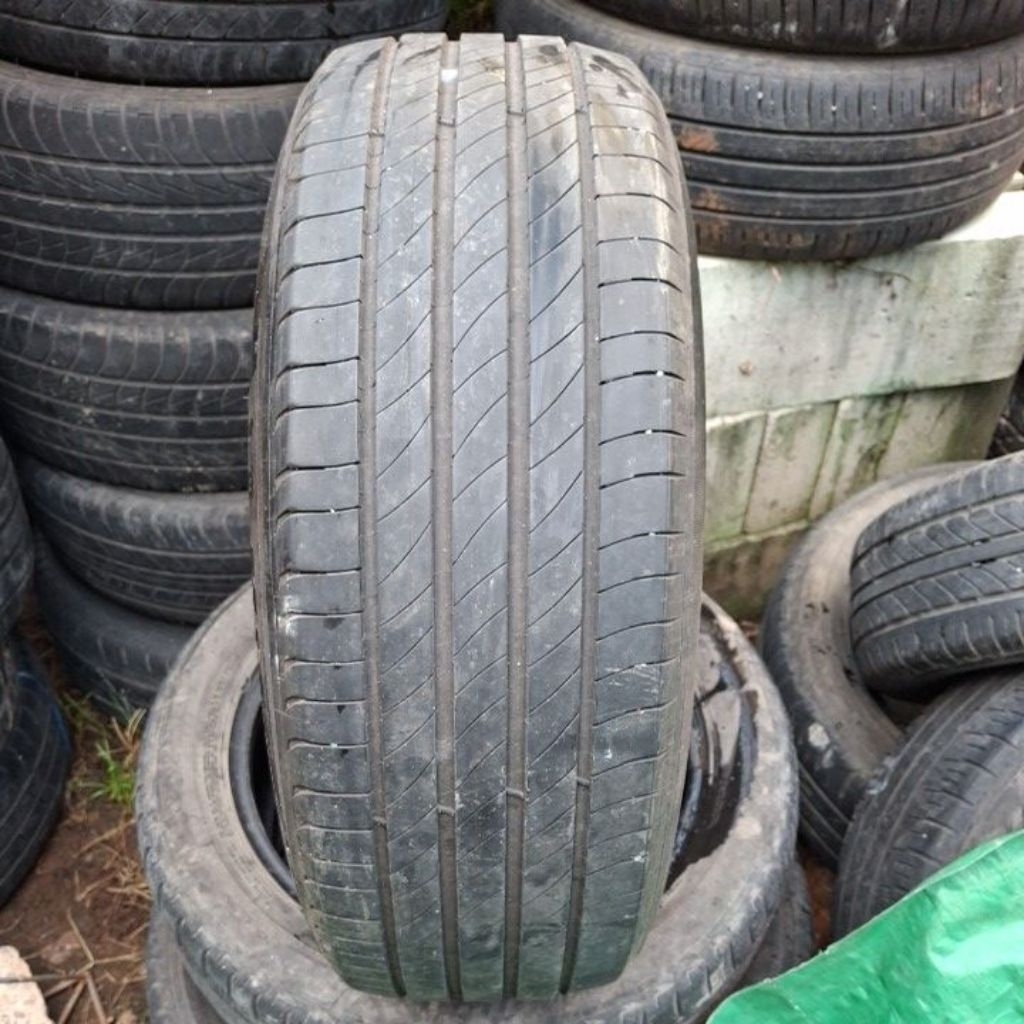 Ban copotan MICHELIN primacy 4 215 60 R17