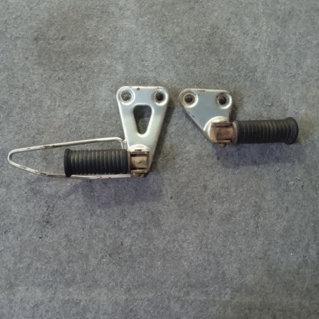 Footstep Belakang KLX Original