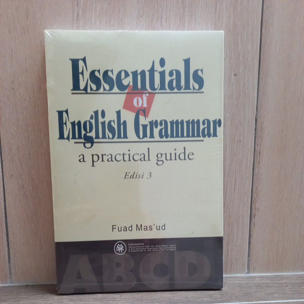 ESSENTIALS ENGLISH GRAMMAR BY.FUAD MAS'UD