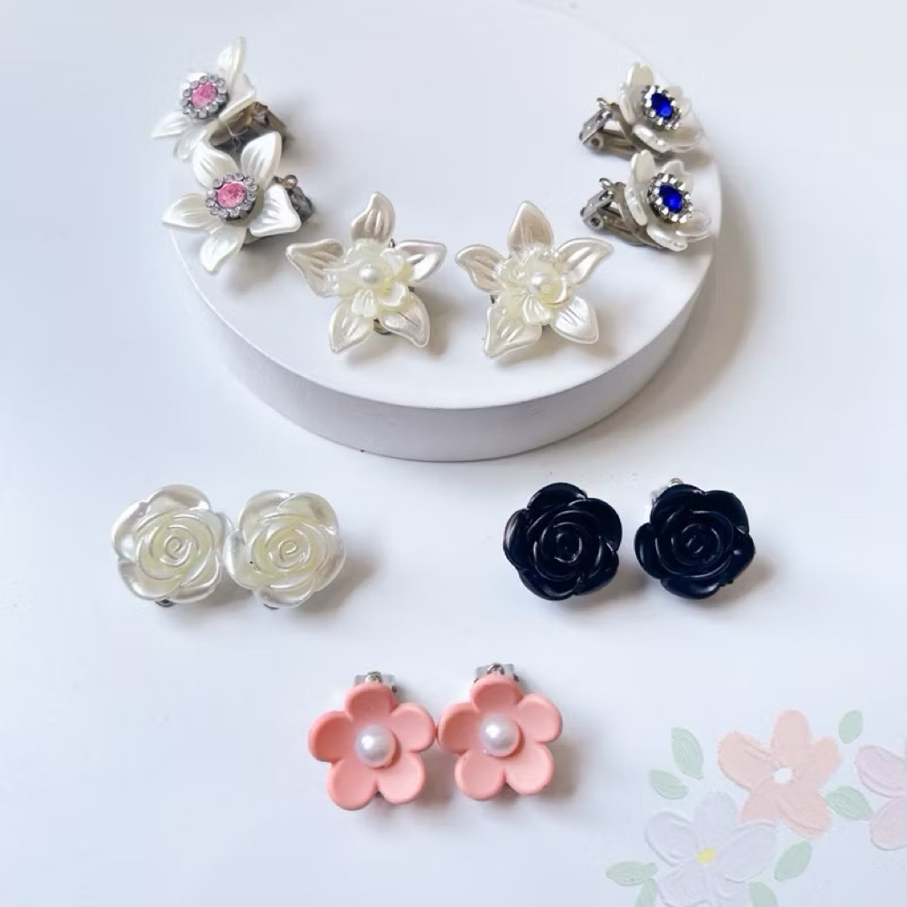Anting hijab Sepasang/Anting Klip Hijab mutiara/anting hijab kelopak