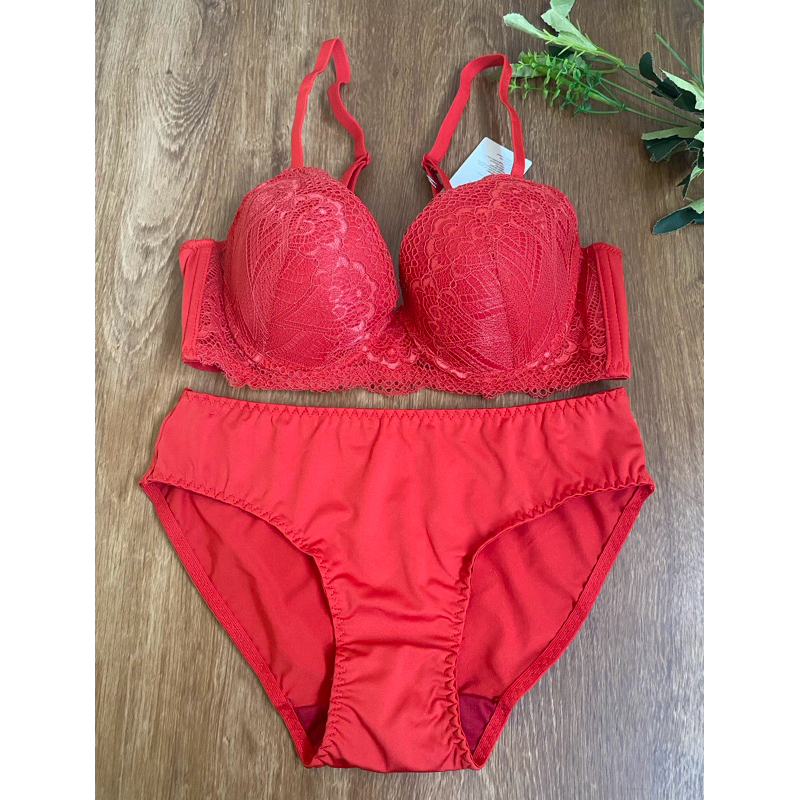 PIERRE CARDIN SET BRA dan CELANA DALAM WANITA BH SIZE 32B 34B 36B