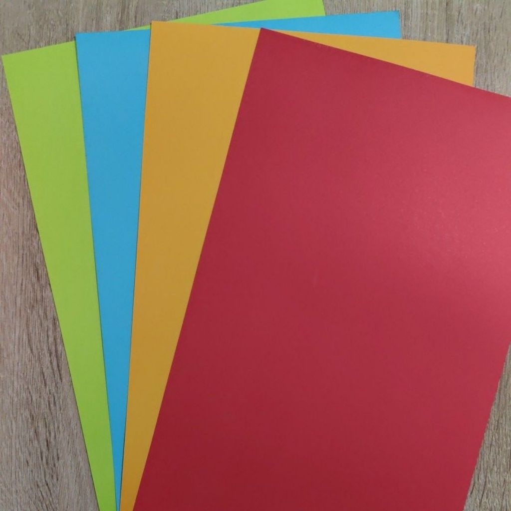 ANEKA KERTAS BC TIK 150gr PUTIH/WARNA