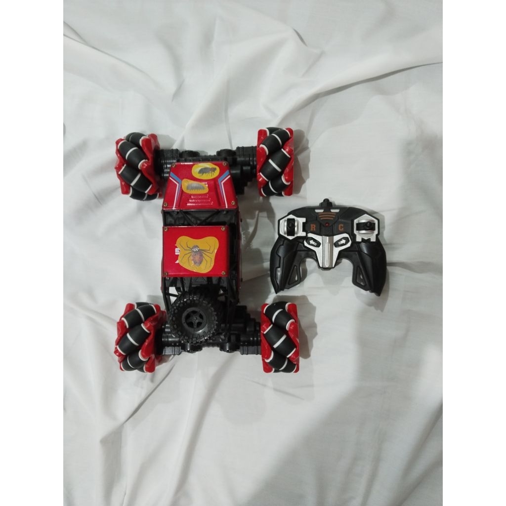 Mobil RC stunt Drift 4WD - ban mecanum bisa geser samping dan putar 360 derajat - A- bekas