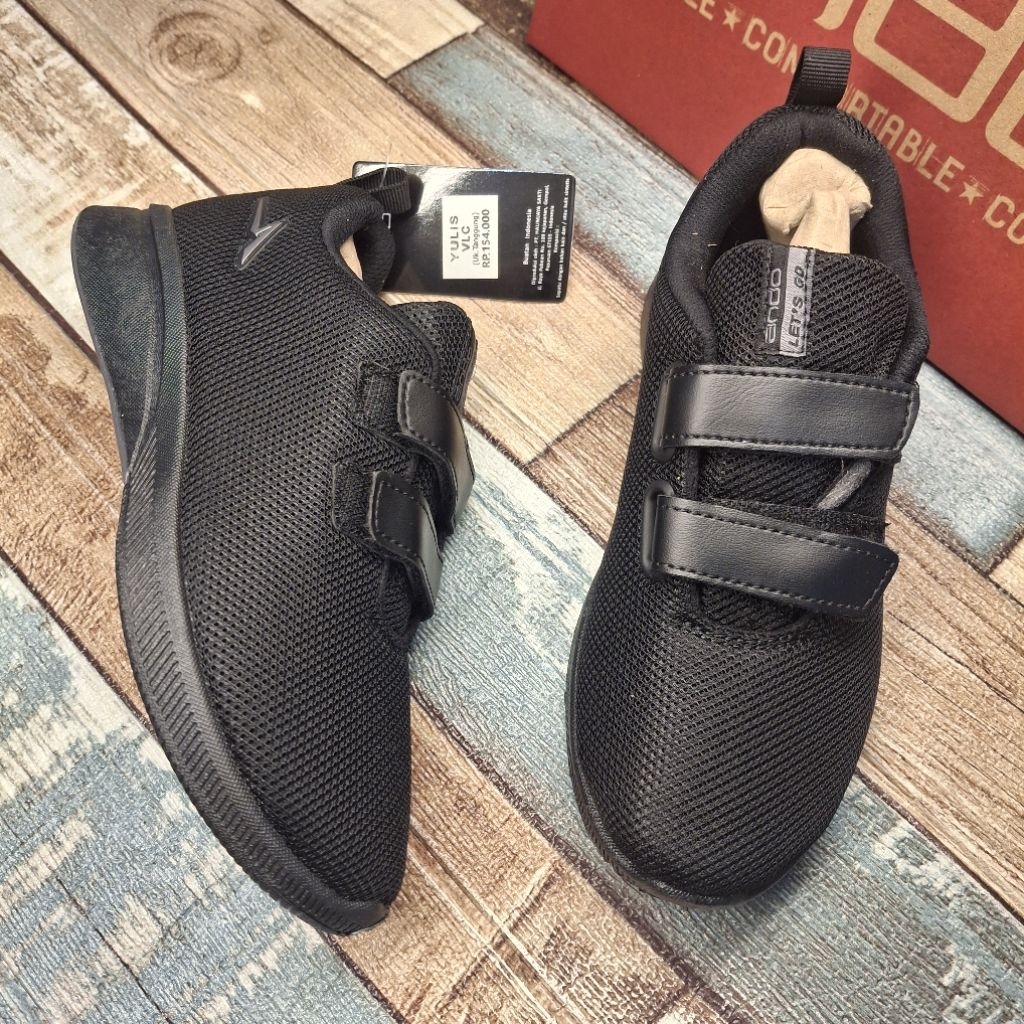 Sepatu sekolah ando SIP 35 dll rekat