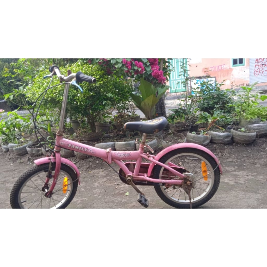 [JUAL MURAH] Sepeda Lipat Anak Perempuan Ring 16 Merk Family dan AXXIL bekas / second ( 16 inch )