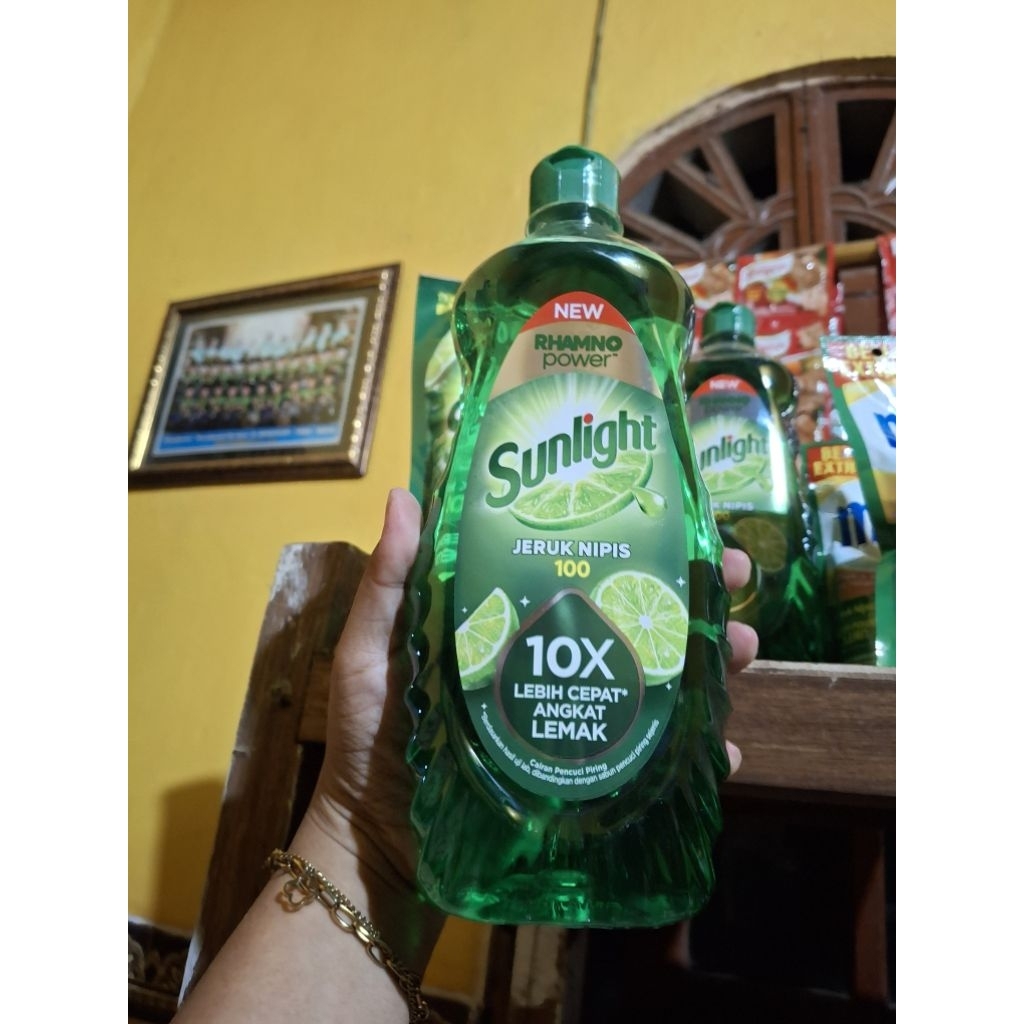 Sabun sunlight botol