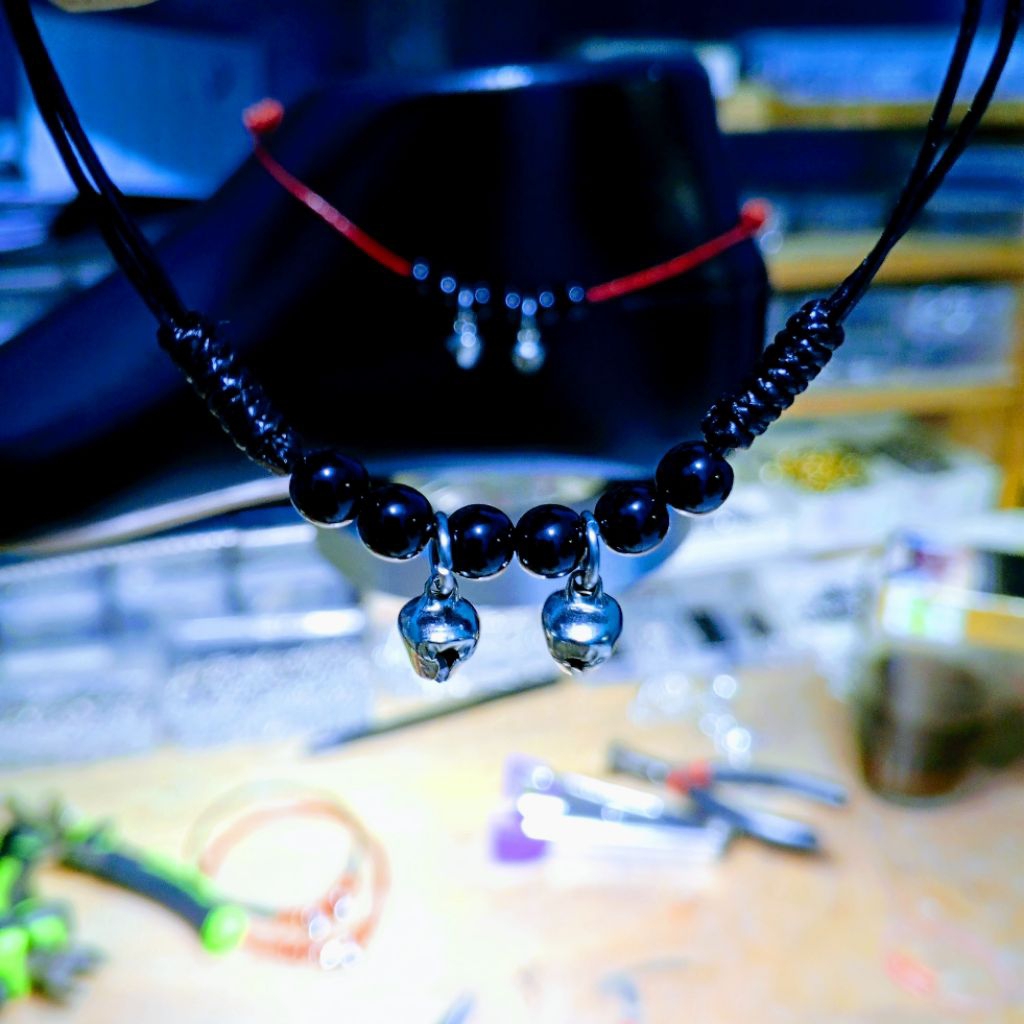 gelang kaki tali kerincing manik manik hitam