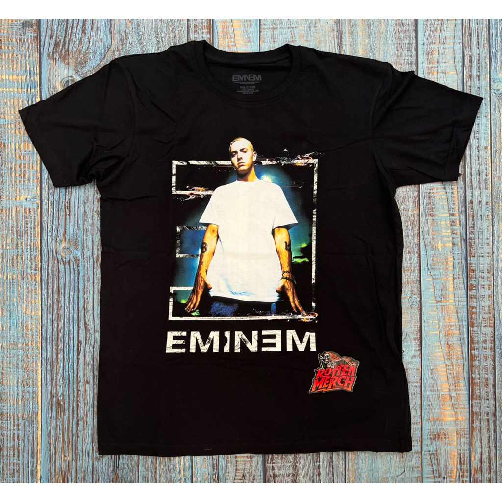 Kaos T-Shirt Eminem - Eminem Pose Official Merchandise