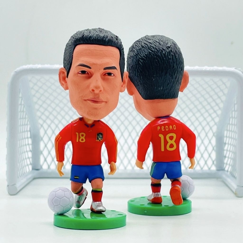 Action figure Pedro Spain 2010 World Cup Champion soccerwe original