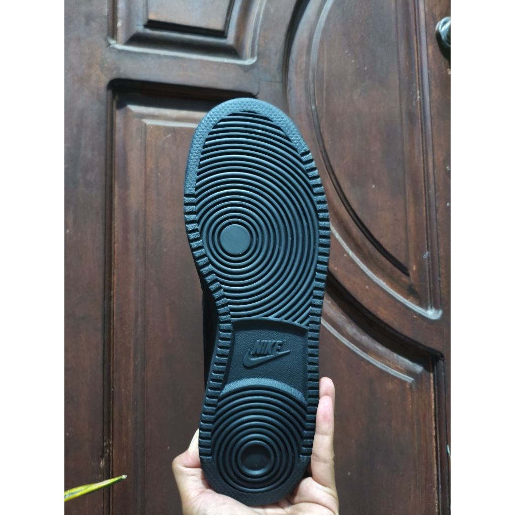 Nike Ebernon Low