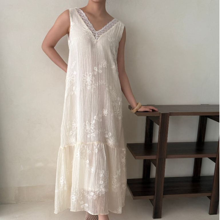 Aileen x Nine Studio - Aileen Dress in Ivory