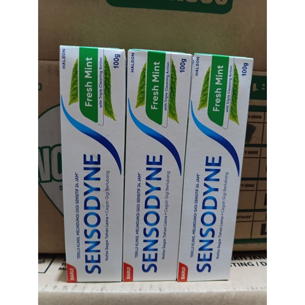 Sensodyne Toothpaste Pasta Gigi Sensitif Nafas Segar Fresh Mint 3x100gr [TRIPLEPACK]
