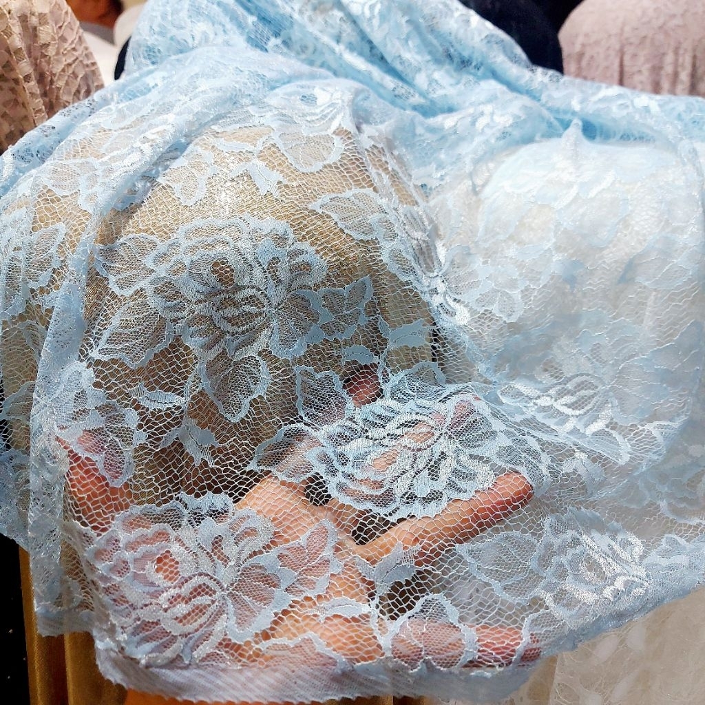 kain brokat meteran  - kain brokat motif elegan  - kain brokat kebaya ( biru muda) kj