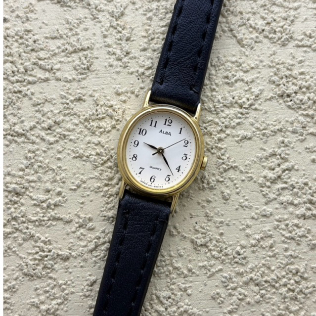 Dresswatch Jam tangan Ladies Seiko Tank Oval Second Preloved