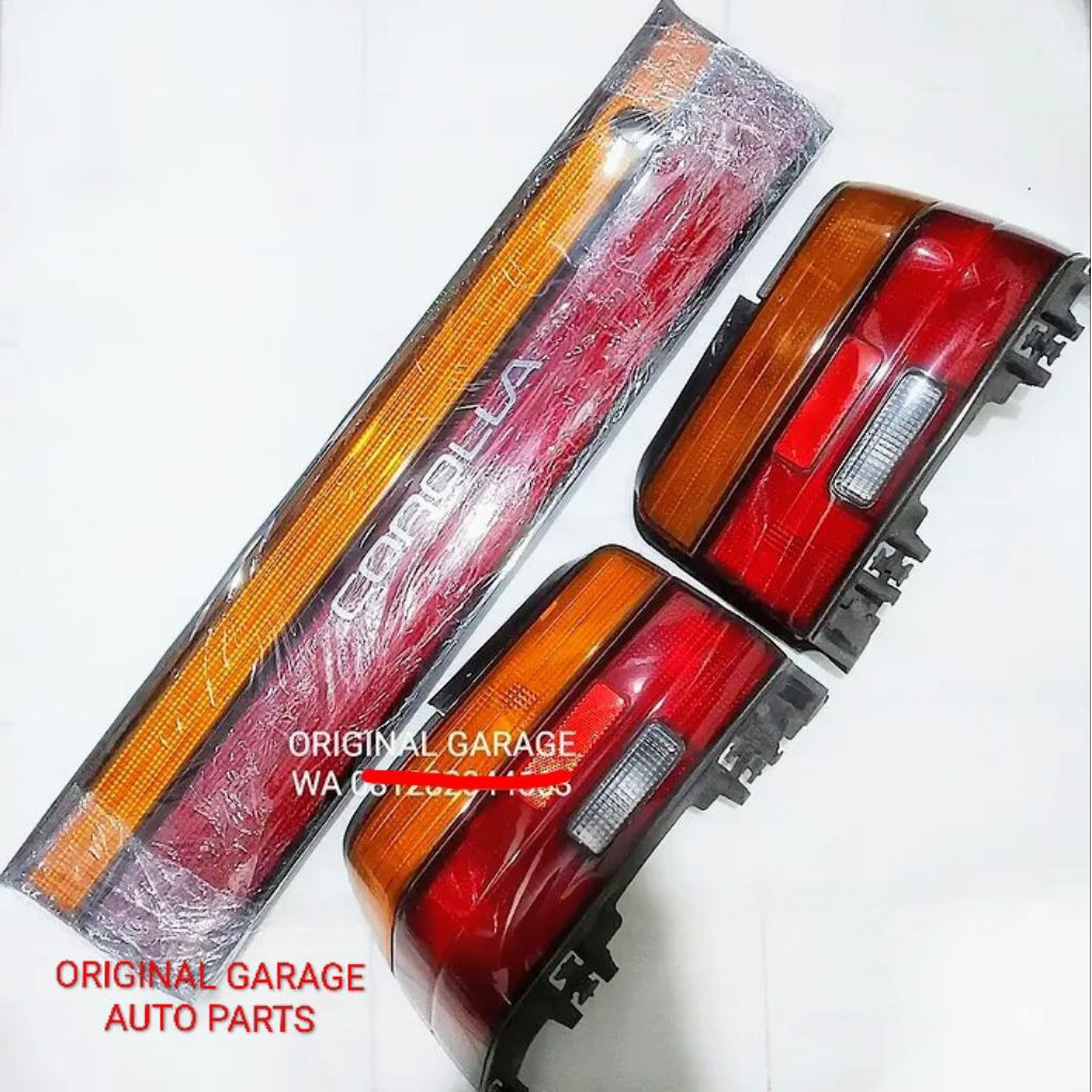 Lampu Belakang Stoplamp Toyota Great Corolla AE101 CBU Tahun 1992-1993 (Koito Japan) Original Part