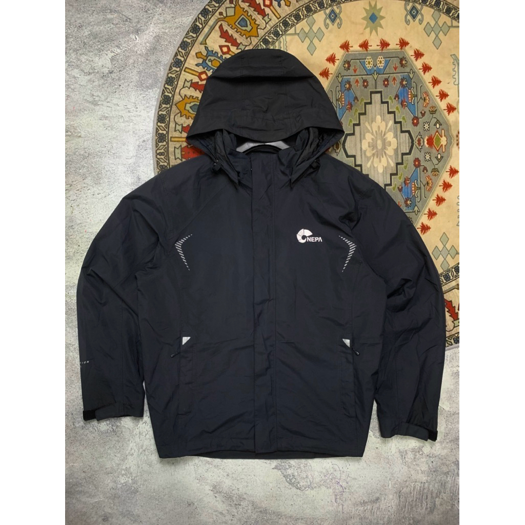 JAKET OUTDOOR NEPA