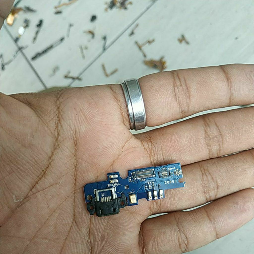 board cas bekas Xiaomi mi 4i