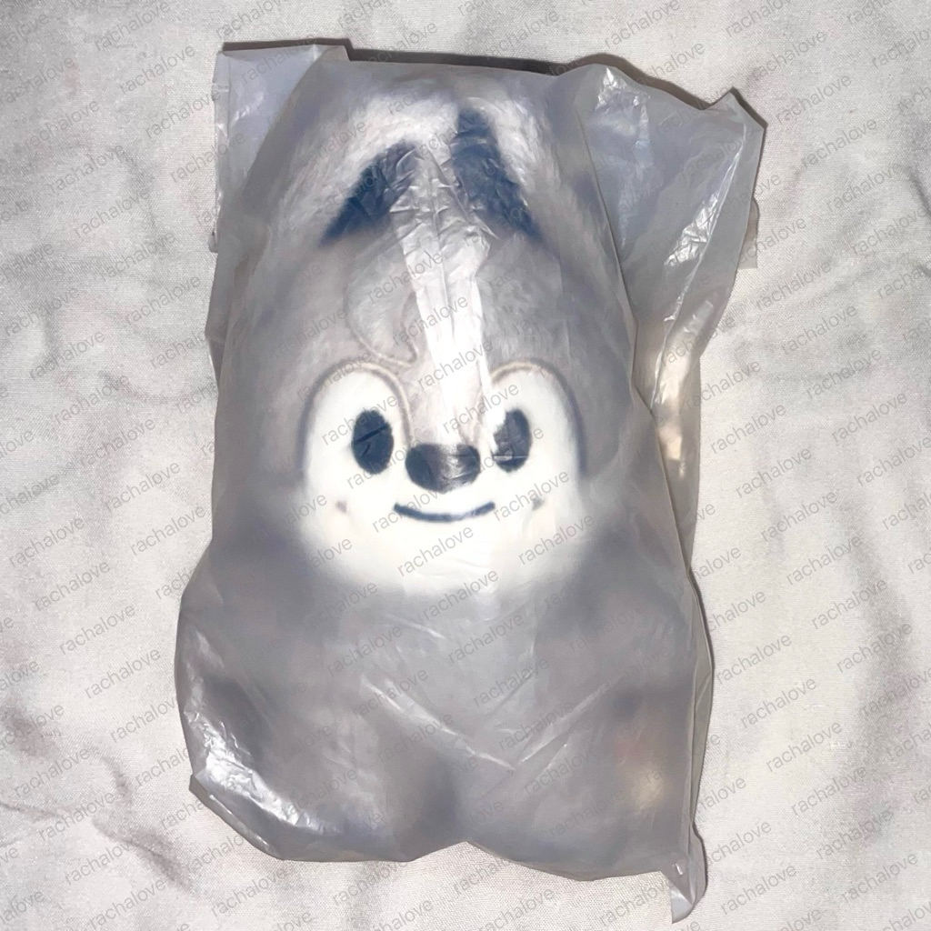 SKZOO Wolfchan Plush Standing Magnet Ver SEALED