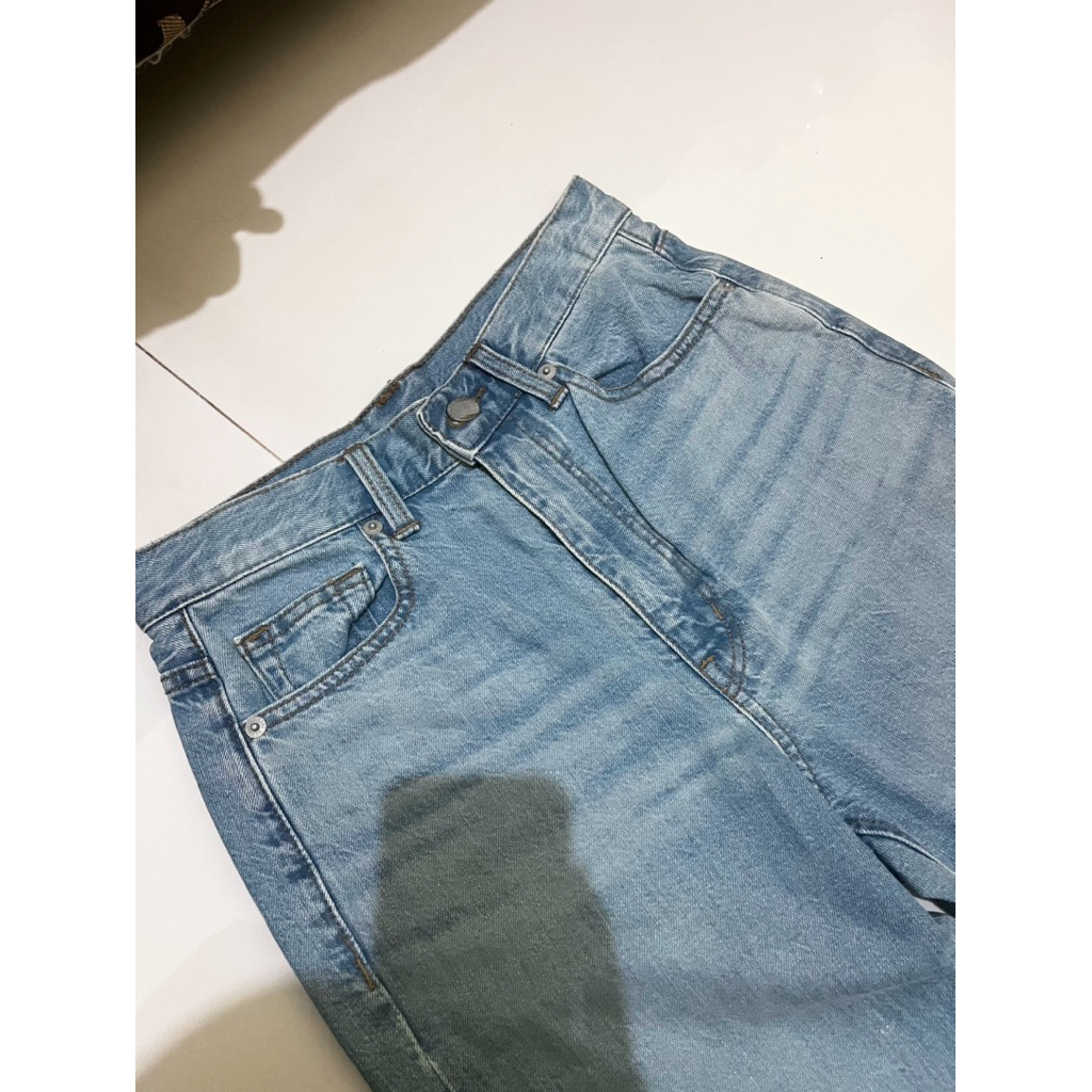 GU loose jeans biru denim