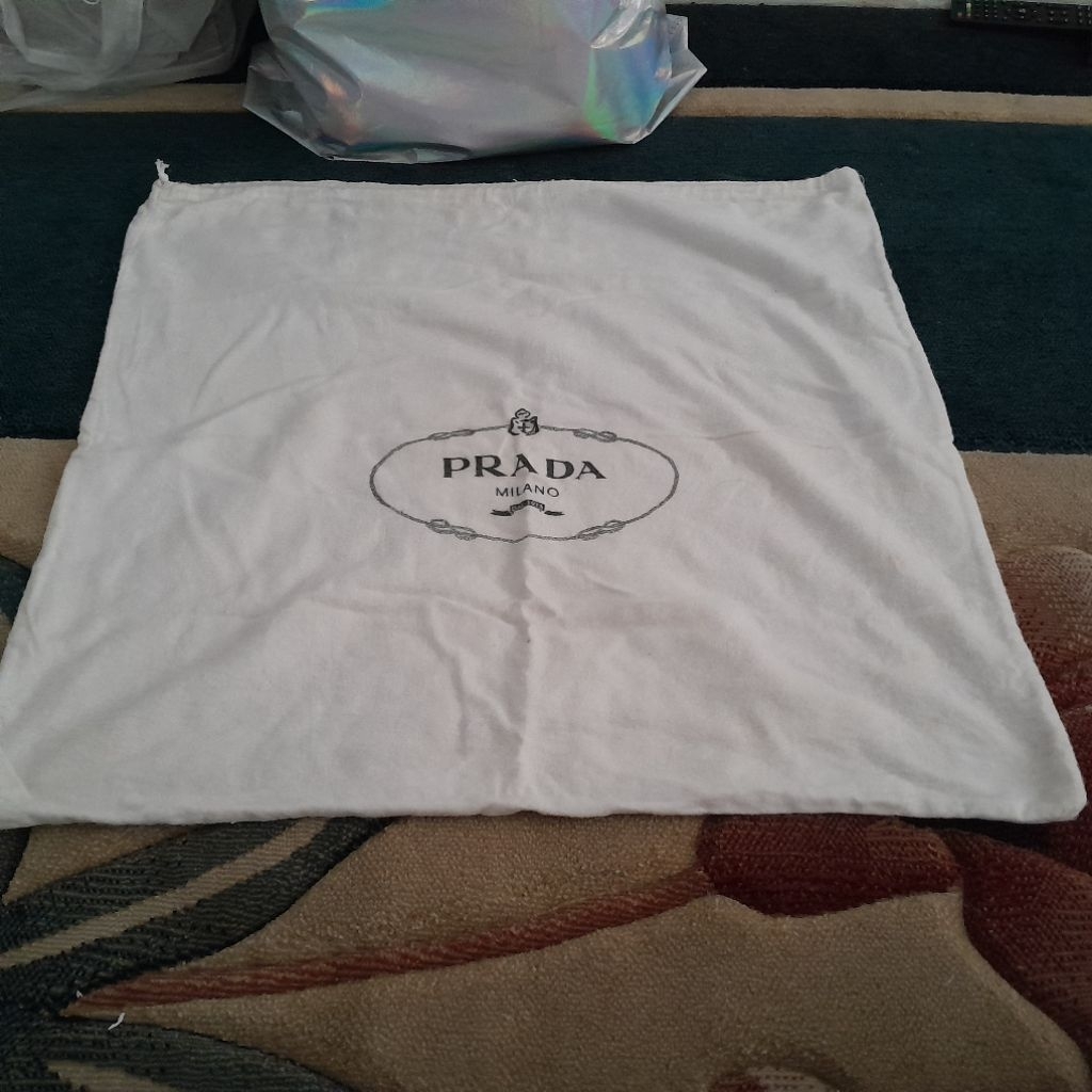 Dust bag branded/penutup debu/asesoris tas branded/dustbag