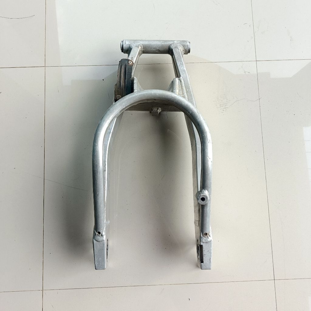 swing arm arem fork belakang vixion old vixion new variasi double disc second