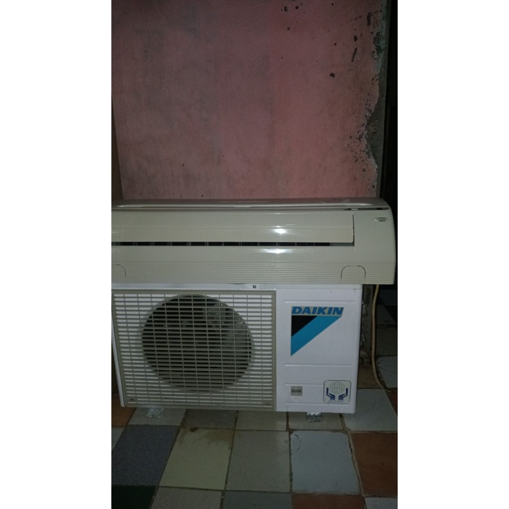 unit ac second /bekas