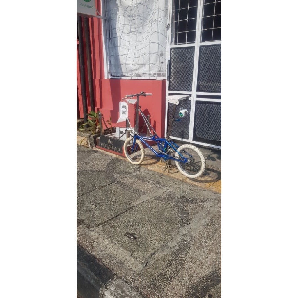 Sepeda Dahon California