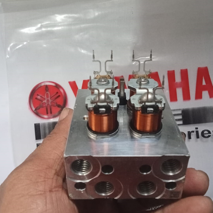 HIDROLIK MEKANIS MODUL ABS YAMAHA XMAX 250 NEW/NMAX NEW/R25 ORIGINAL