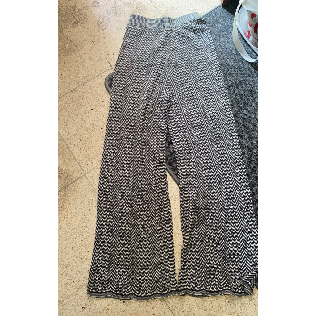 duma knit pants sz M