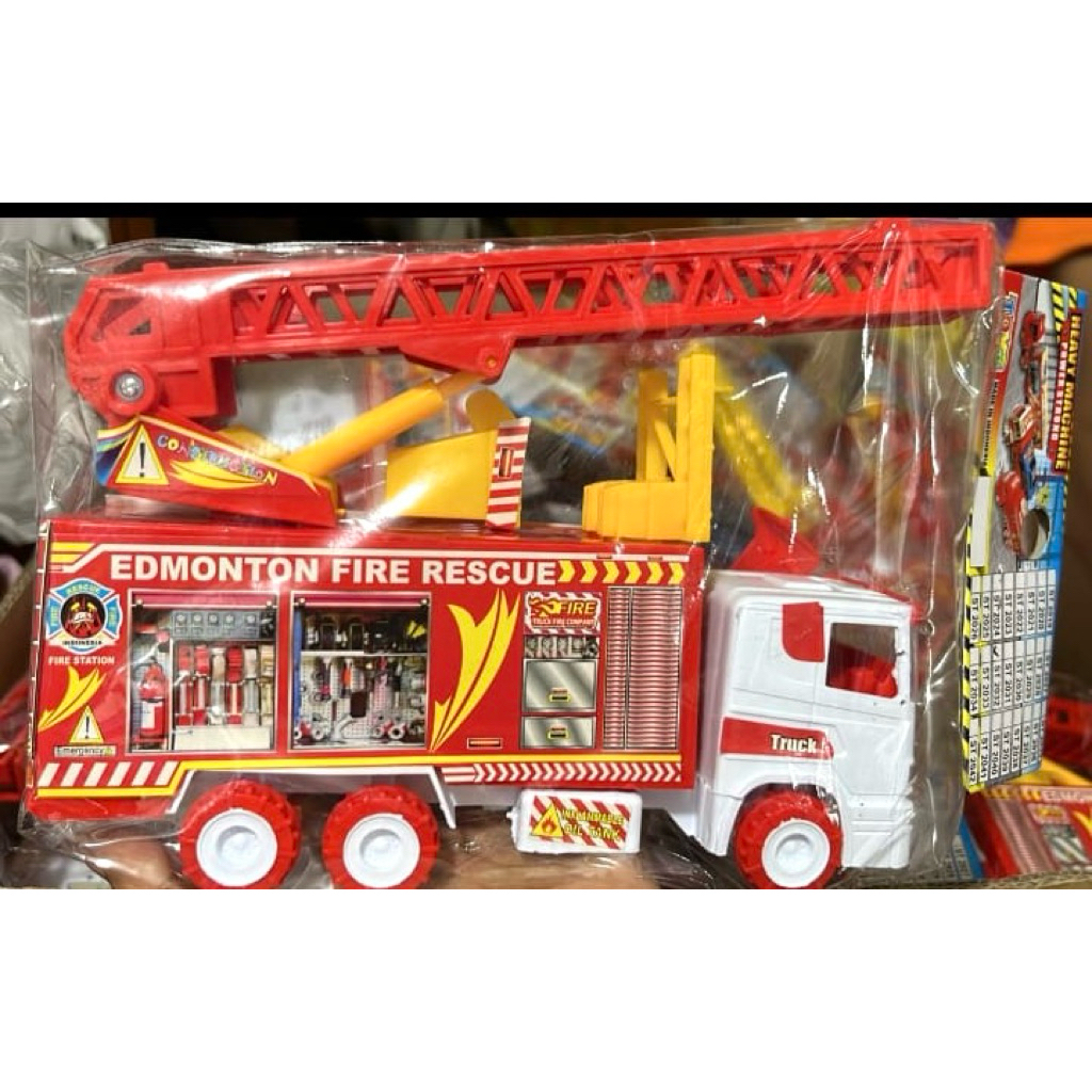 Mainan Miniatur Truck Pengangkut Mobil/Molen