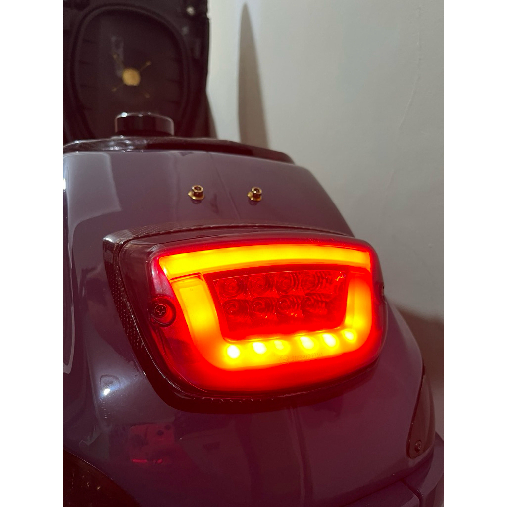 Stoplamp Zelioni Vespa S/LX Second